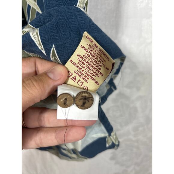 Jamaica Jaxx Button Up XXL Blue Palm Print 100% Silk Hawaiian Aloha Wood Buttons - Picture 9 of 12